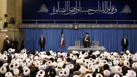 ڕێبەری باڵای شۆڕش: دەستمان کردووە بە کەمکردنی ئاستی بەڵێنیەکانمان هاوپێوەند بە ڕێککەوتنی ئەتۆمی