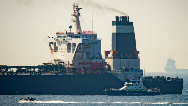 Iran pozvao britanskog ambasadora nakon ilegalnog zaustavljanja tankera