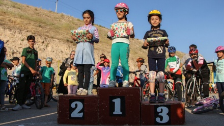 Qızlar gününə özəl velosiped yarışları - Təbriz