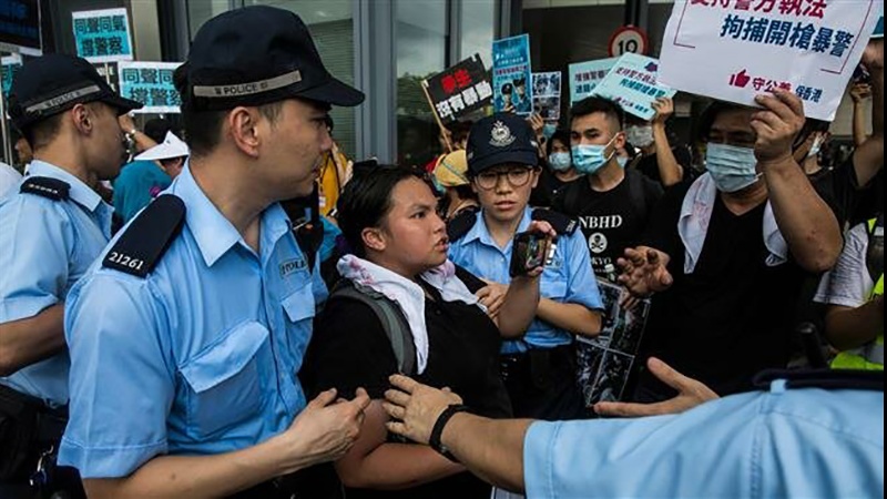 ہانگ کانگ : حکومت مخالف مظاہروں میں شدت ٹرین خدمات متاثر