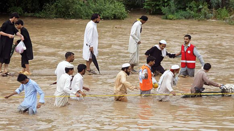 پاکستان میں سیلاب 30 افراد جاں بحق درجنوں لاپتہ