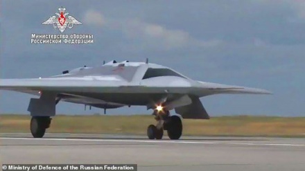 روس کا دیو ہیکل پیشرفتہ ڈرون ۔ ویڈیو