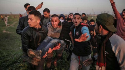 فلسطینیوں کے حق واپسی مارچ پر حملہ، 49 زخمی