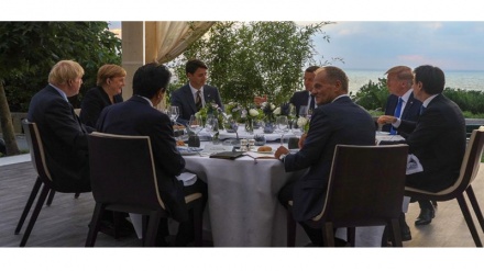 مەکڕۆن  ئەرکیی ناردنی  پەیامی گرووپی ٧ بە ئێرانی پێ سپێردرا