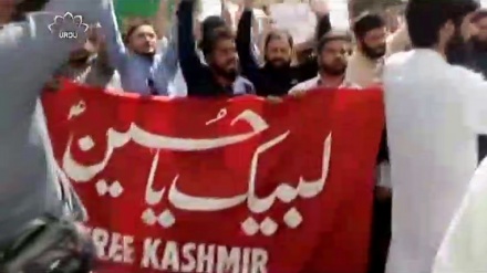 مسئلہ کشمیر پر سیاسی ہلچل