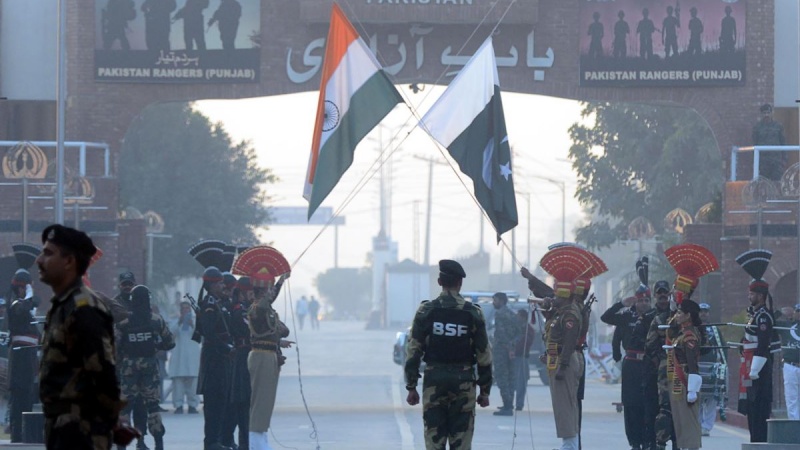  لائن آف کنٹرول پر پاکستان اور ہندوستان کے درمیان فائرنگ کا تبادلہ