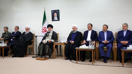 Rêberê Inqilaba Islamî: Dijmin nikare karekî dijî Inqilabê bike, çil salên duyem dê bê guman baştir bin