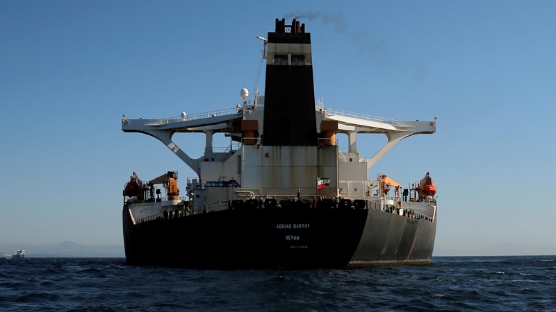 SAD prijete da će na crnu listu staviti bilo koga ko natoči gorivo iranskom brodu