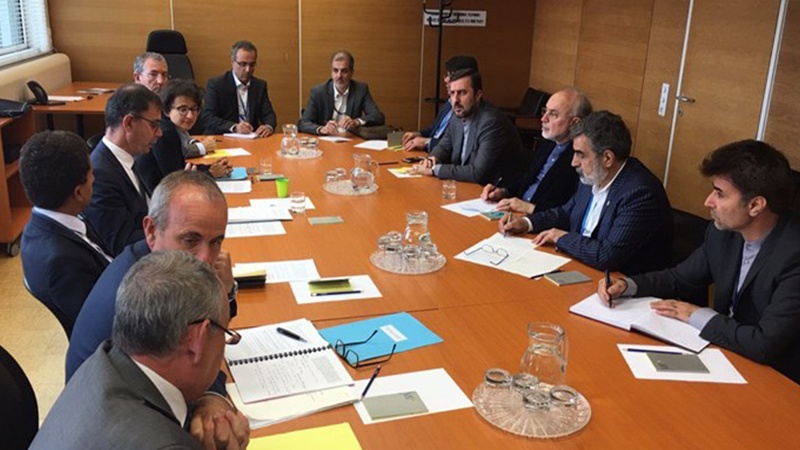 Konsultacije Salehija i šefa Francuske komisije za atomsku energiju u Beču