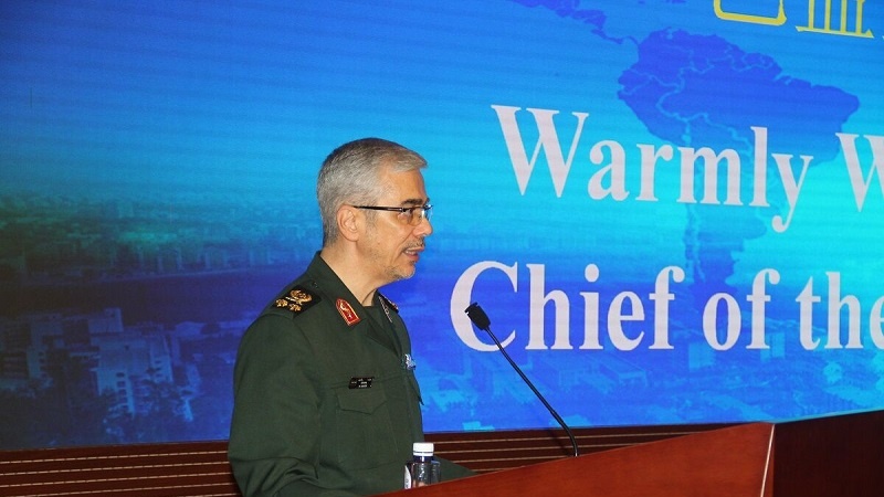 General Baqeri: İran Fars Körfəzindəki maraqlarını qətiyyətlə müdafiə etməyə hazırdır
