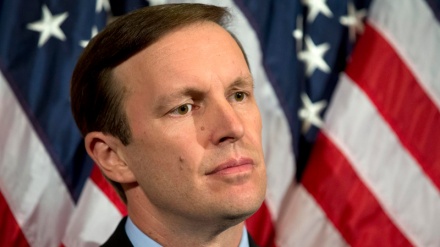 توڕەیی ترامپ لە چاوپێکەوتنی سیناتۆڕێکی ئەمریکایی لەگەڵ زەریف