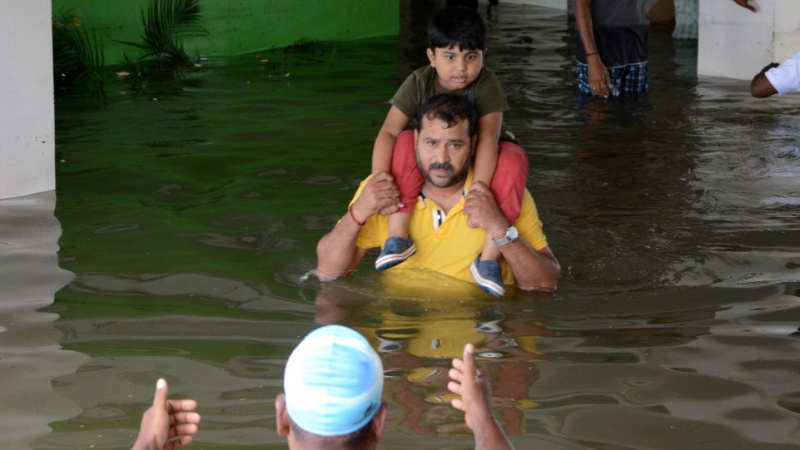 کراچی میں طوفانی بارشوں نے پھر تباہی مچا دی 
