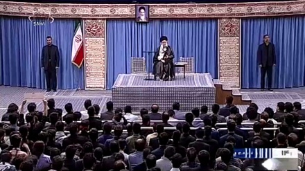 ممتاز سائنسدانوں سے خطاب