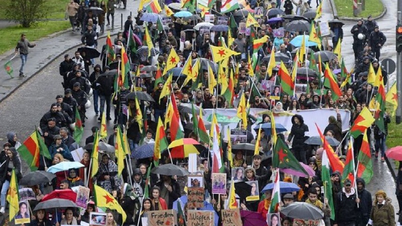 Demonstracije u Njemačkoj protiv turskog vojnog udara na Siriju