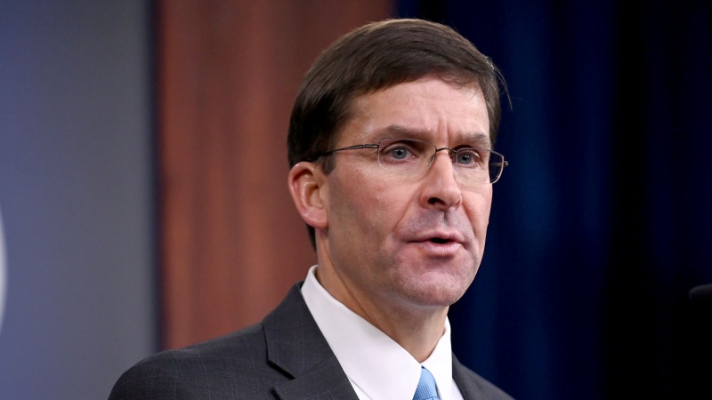 Esper Amerikanın İraqdakı hərbi mərkəzlərinə qarşı hücumlardan nigarandır
