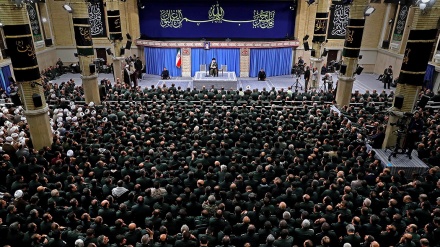   رہبر انقلاب اسلامی سے سپاہ پاسداران انقلاب اسلامی کے کمانڈروں کی ملاقات