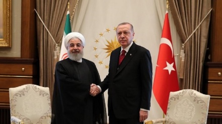 Erdogan i Rouhani razgovarali o saradnji u borbi protiv COVID-19