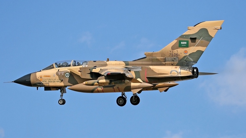 سعودی جنگی طیاروں کی یمن پر وحشیانہ بمباری