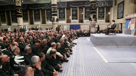 سپاہ پاسداران انقلاب اسلامی کے کمانڈرز کی رہبر معظم انقلاب اسلامی سے ملاقات
