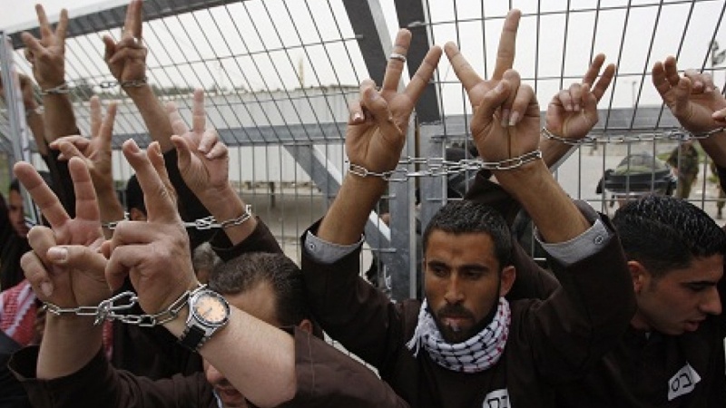 Fələstinli əsirlərin işgəncə edilmələrinə etiraz olaraq beynəlxalq hərəkat başlanıb
