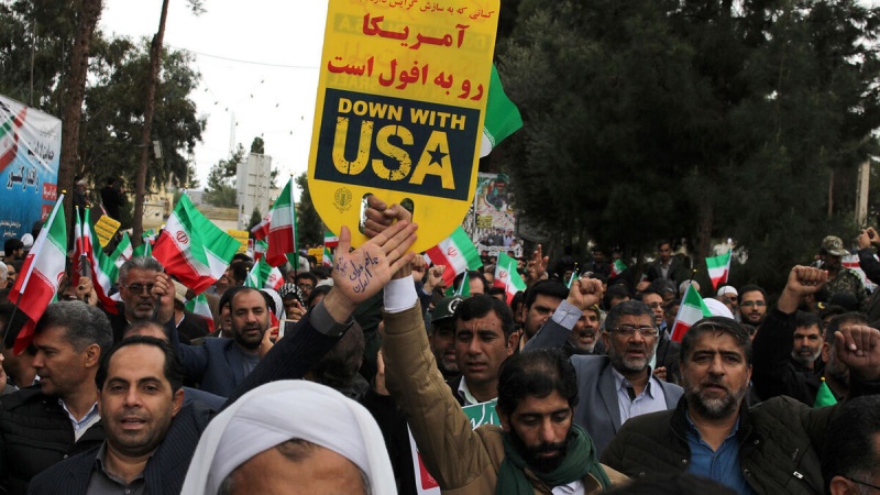 ایران کے مختلف شہروں میں بلوائیوں ، ان کے سرپرستوں اور امریکا و اسرائیل کے خلاف عوام کے مظاہروں کا سلسلہ جاری