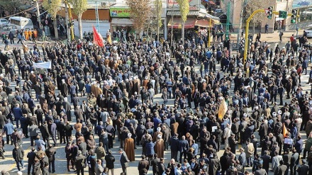  گردبوونەوەی جەماوەری ئێران بۆ ناڕەزامەندی دەربڕین بەرامبەر بە ئاژاوەگێڕان