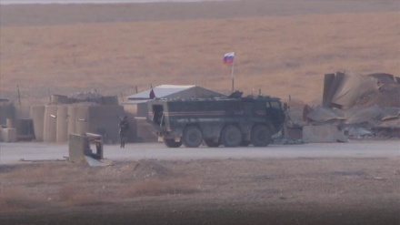 روسی فوجی امریکی چھاؤنی میں ۔ ویڈیو 