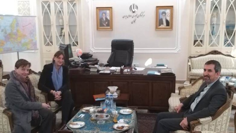 BQXK-nin Bakı ofisinin sədri İranın baş konsulu ilə görüşüb