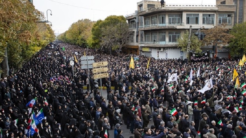 ایرانی عوام رہبر معظم اور اسلامی انقلاب کے ساتھ ہیں