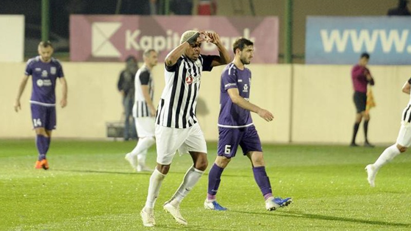“Neftçi”nin futbolçusu Premyer Liqada turun oyunçusu seçilib
