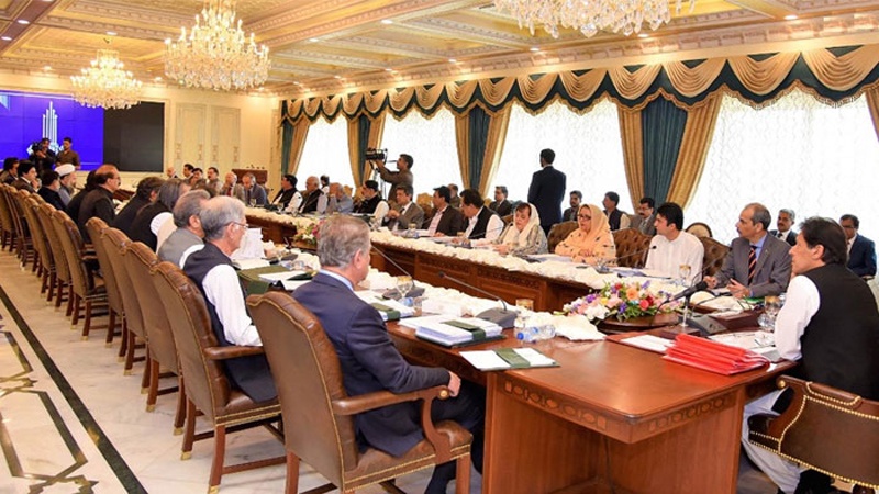  کابینہ کا ہنگامی اجلاس، وزیر قانونی مستعفی 