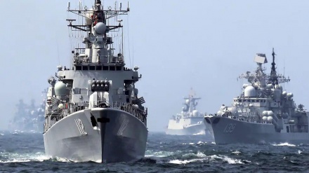 ایران، روس اور چین کی مشترکہ بحری مشقیں