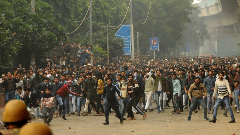 ہندوستان ؛ شہریت ترمیمی بل اور طلبا پر پولیس کے تشدد کے خلاف ملک گیر مظاہرے