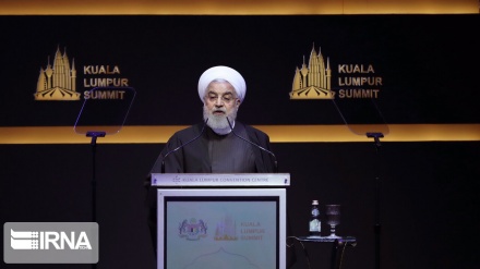 Rouhani: Muslimanski svijet se mora riješiti dominacije dolara