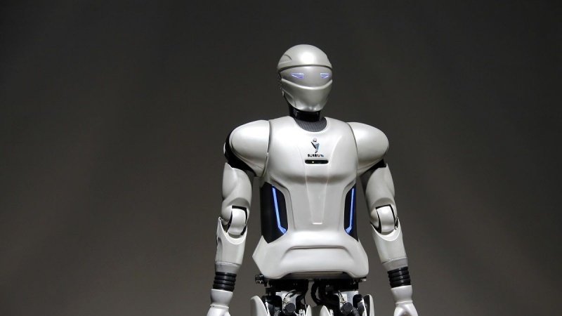 “Sorena4” İran humanoid robotunun təqdimatı olub