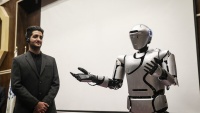 “Sorena4” İran humanoid robotunun təqdimatı olub