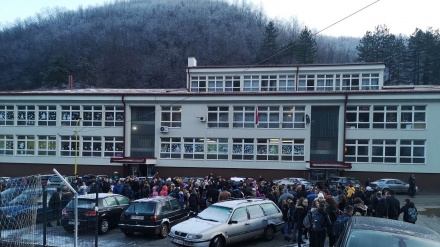 Održan protest upozorenja roditelja bošnjačke djece u Srebrenici