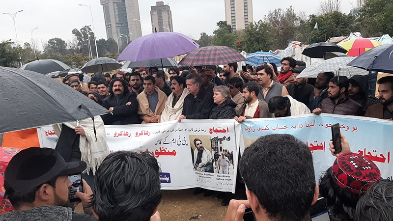 پاکستان میں رکن اسمبلی کی گرفتاری   