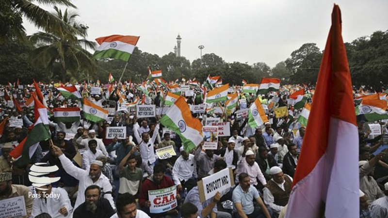 ہندوستان میں سی اے اے اور این آر سی کے خلاف احتجاجی دھرنے اور مظاہرے جاری ، مظاہرین اور وزیرداخلہ کے درمیان ملاقات کا امکان 