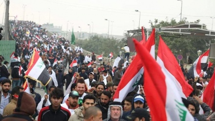  خۆپیشاندانی رۆژی هەینی هەڵوێستی خەڵکی عێراق لەبارەی ئامادەبوونی ئەمریکاییەکان لە خاکی ئەم وڵاتە