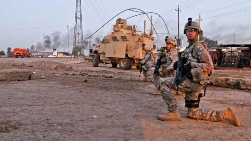 عراق میں امریکہ کے البلد فوجی اڈے پر راکٹوں کی بارش