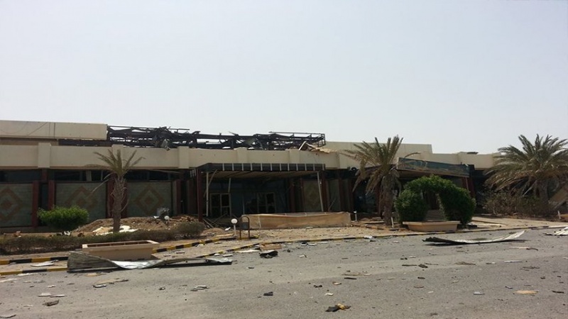 جارح سعودی اتحاد کی الحدیدہ ھوائی اڈے پر گولہ باری 