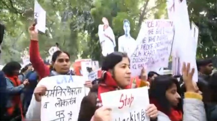 ہندوستانی سپریم کورٹ میں سی اے اے کی سماعت - احتجاجی مظاہرے جاری