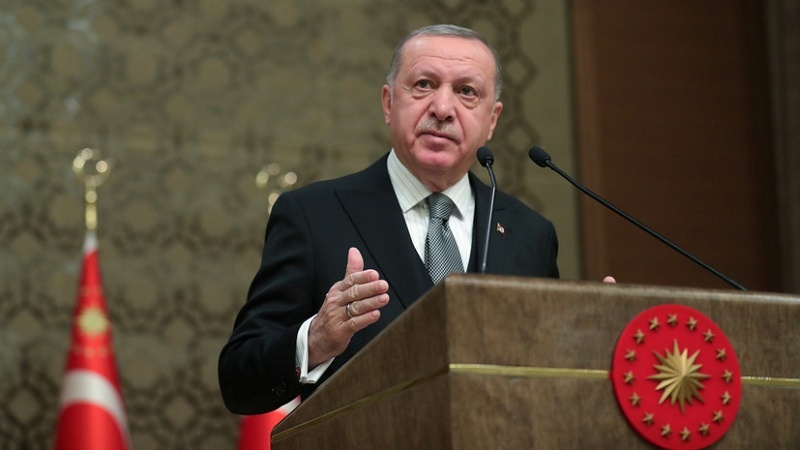 Türkiyə prezidenti Suriyanın şimalına hücumların davam edəcəyini bildirib
