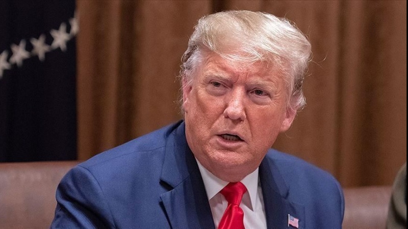 Tramp avropalıları informasiya həmkarlığını kəsməklə hədələyib
