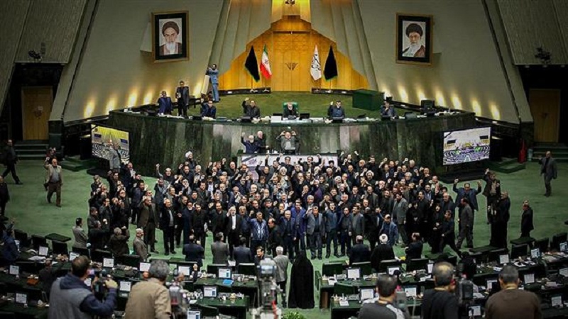 سینٹ کام اور پینٹا گون دہشت گرد ہیں، ایرانی پارلیمنٹ میں بل منظور 