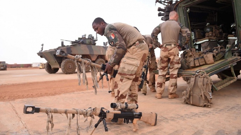 Francuska planira poslati još 600 vojnika u Afriku