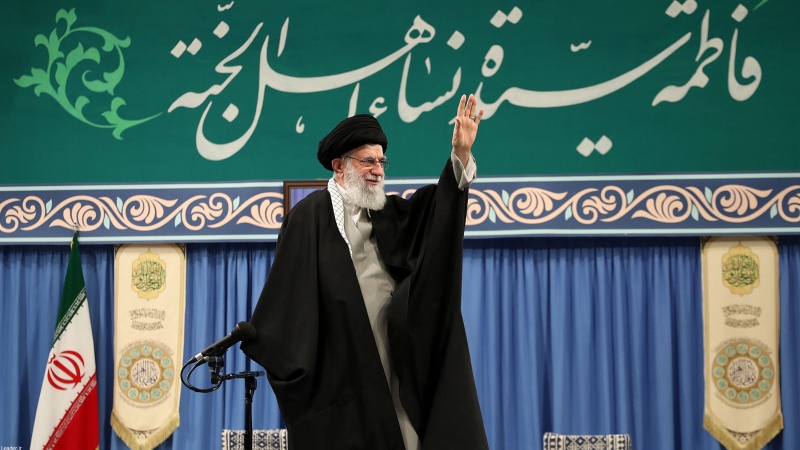 ایرانی قوم امریکہ کے مقابلے میں پوری قوت کے ساتھ ڈٹی رہے گی، رہبر انقلاب اسلامی 