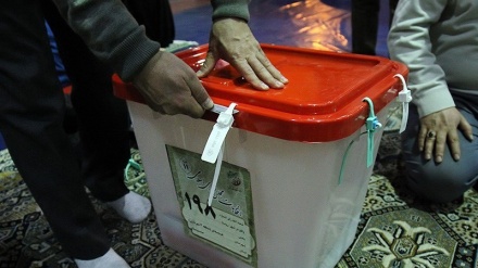  Pişikdarîya pirrcoş a gelê Îranê di hilbijartinên îro de li mêdyayên cîhanê deng veda