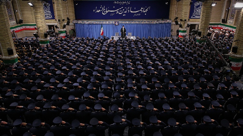 خطرات کی روک تھام کے لیے دفاع کو مضبوط بنانا ضروری ہے، رہبر انقلاب اسلامی 